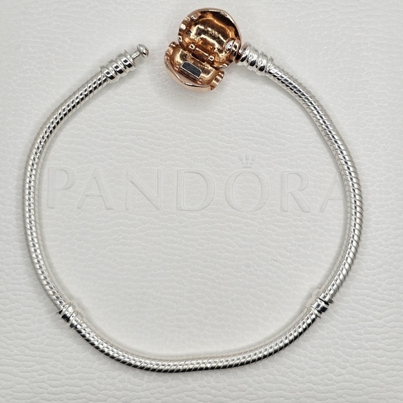 Authentic Pandora Rose Clasp Bracelet - Picture 7 of 7